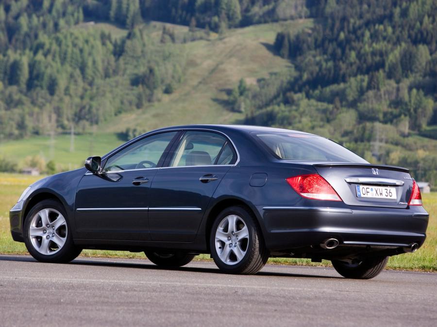  Honda Legend 2004 года  (фото 45 из 68)